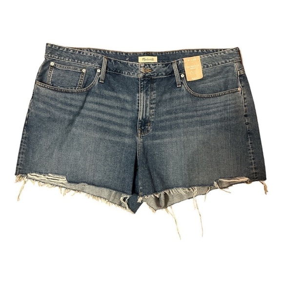 Madewell The Mom Jean Short 4” Inseam NWT Plus Size 24W M1 - Picture 1 of 4